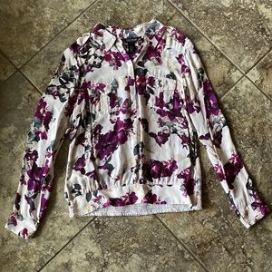 White House black market size 6 silk floral blouse